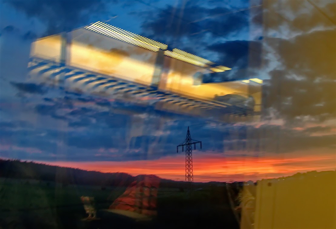 Sonnenuntergang im Zug